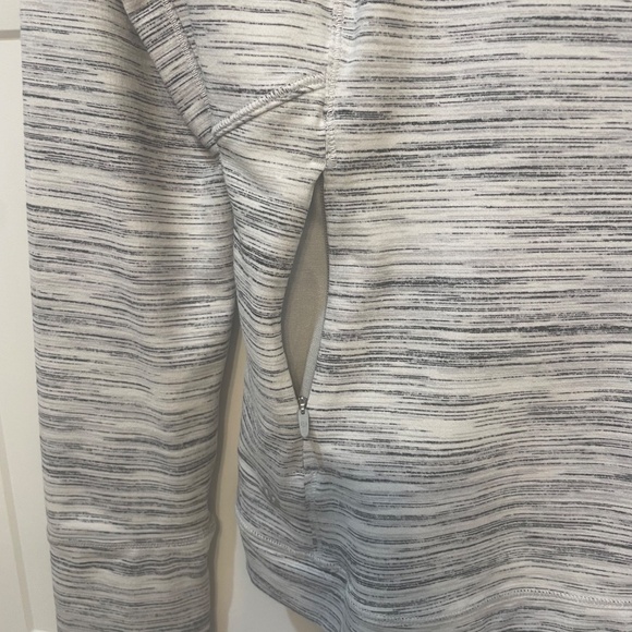 Lululemon sweatshirt - Picture 4 of 6